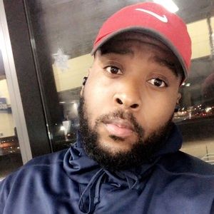 Meet your Posher, Khari